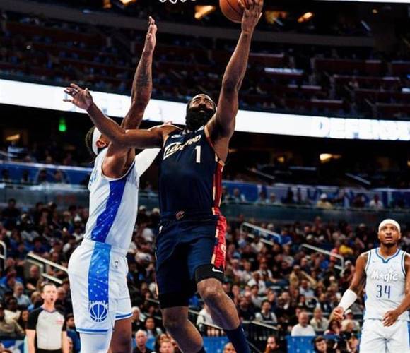 胜魔术发布会！阿特金森多次不满防守，谈托布谨慎，回应波特伤情