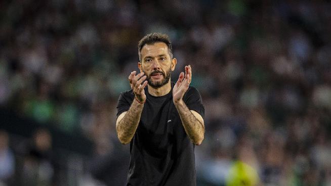 马卡：瓦伦西亚即将续约主帅科尔伯朗，俱乐部很认可他的工作