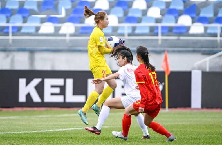 U20女足国家队展开训练，备战于4月1日与越南队的首场比赛