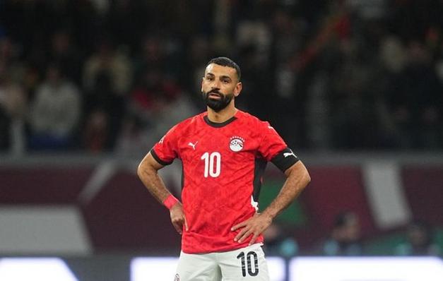 记者：萨拉赫认为自己有权质疑被弃用，红军内部认为送走他很明智