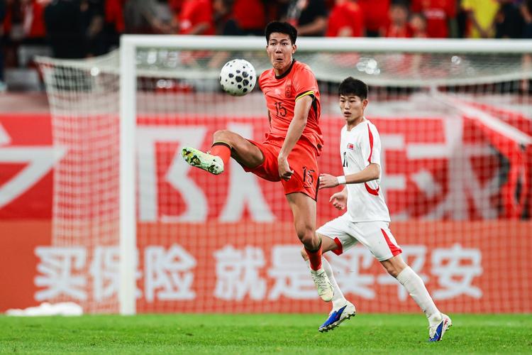 朝鲜男足比中国强吗，朝鲜男足和中国男足？