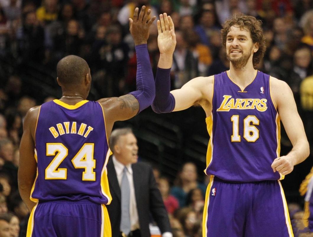 加索尔在湖人打了几个赛季，加索尔去湖人之前湖人战绩？