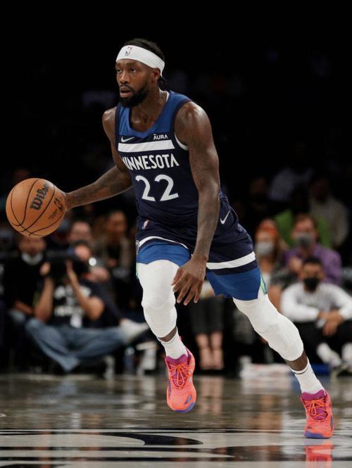 贝弗利怎么去森林狼了？贝利弗的？